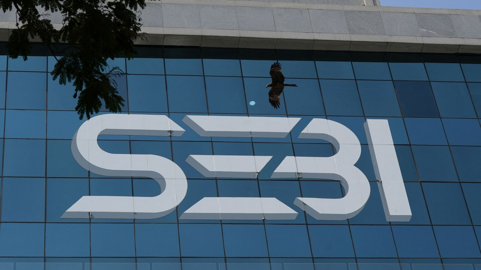 SEBI new rules F&O 15 lakh contract
